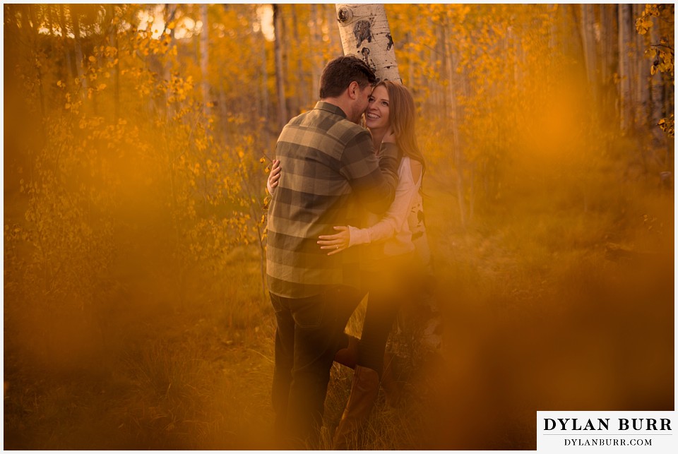colorado mountains fall engagement photo session color leaves
