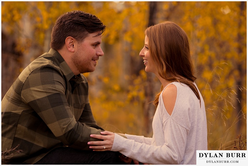 colorado mountains fall engagement photo session
