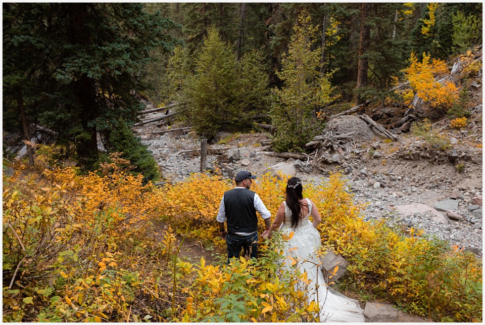adventure elopement western colorado couple fall wedding in colorado mountains