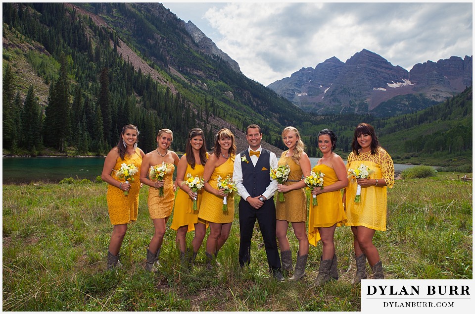 aspen colorado mountain wedding groom and bridesmaids