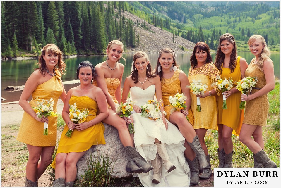 aspen colorado mountain wedding bride and bridesmaids