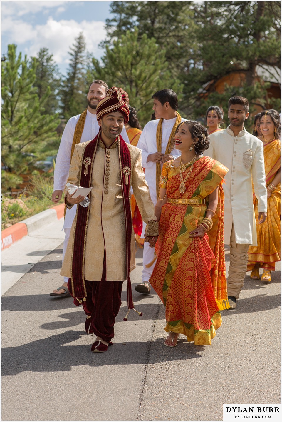 black canyon inn hindu wedding bride groom walking
