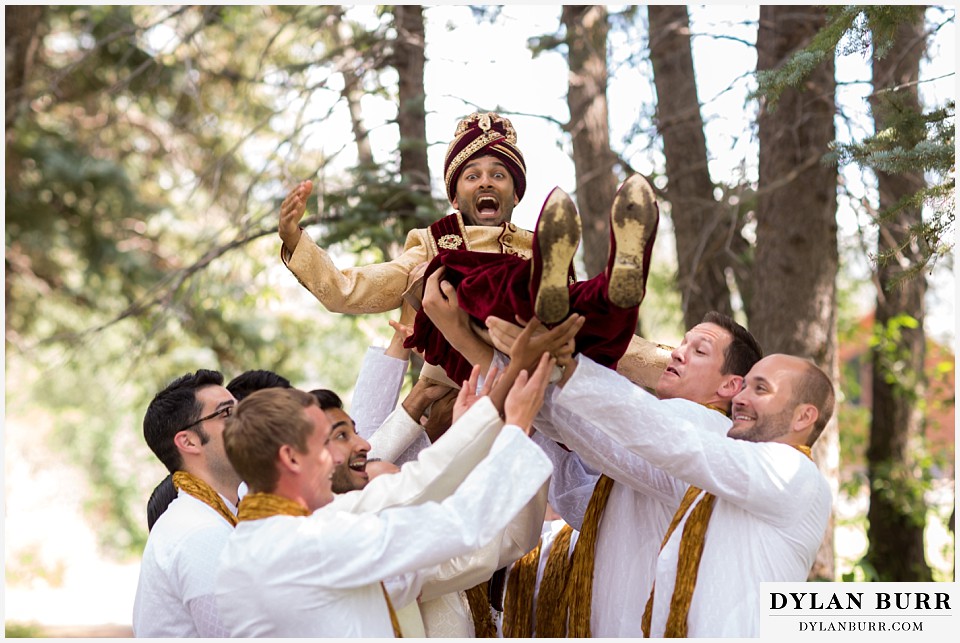 black canyon inn hindu wedding tossing up groom