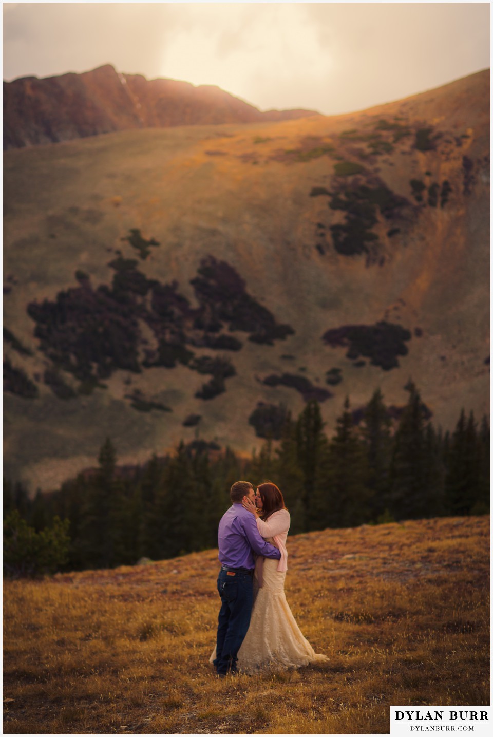 colorado wedding photographer high alpine mountain wedding photos at sunset
