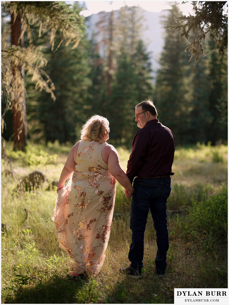 eloping in the forest near pagosa springs colorado