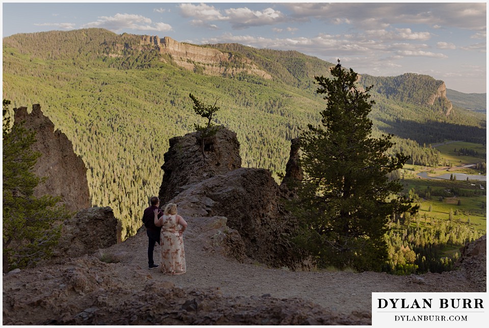 elope with an amazing mountain valley view