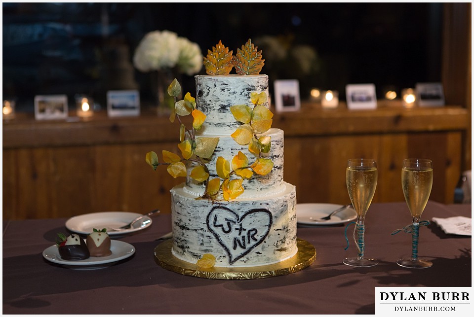 grand teton wedding cake aspen leaves