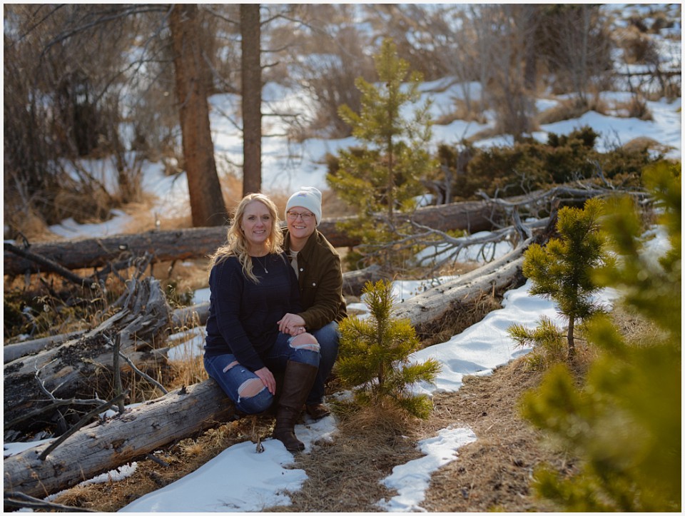 winter engagement session in rocky mountain national park rmnp