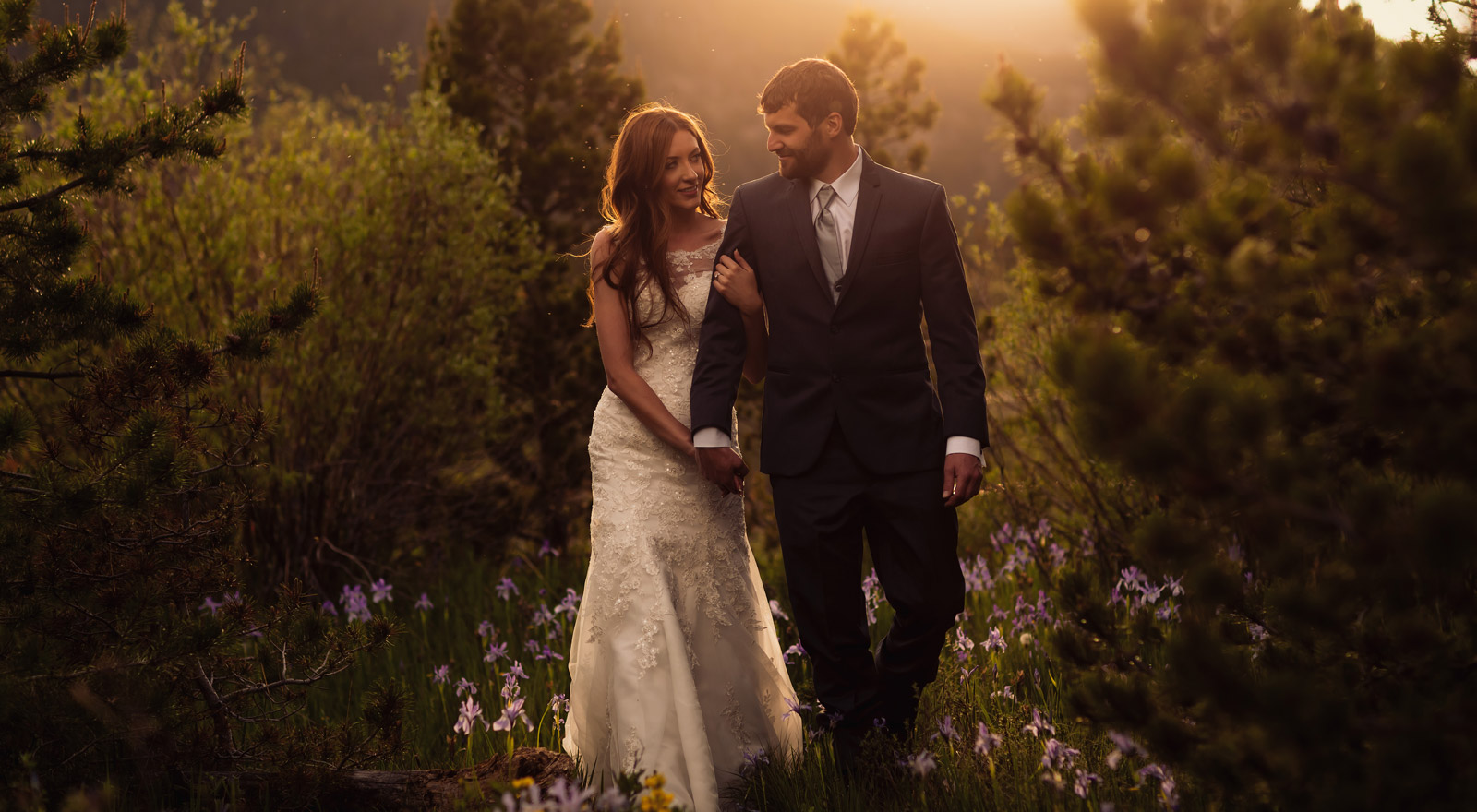 colorado mountain elopement wedding at sunset